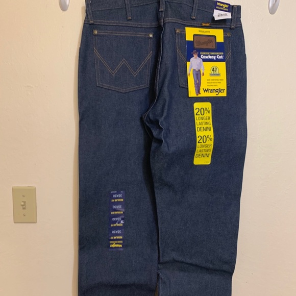 Wrangler Cowboy Cut Jeans - Picture 4 of 5